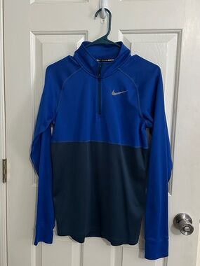 Nike Running Two toned blue - Half Zip Pullover - Small